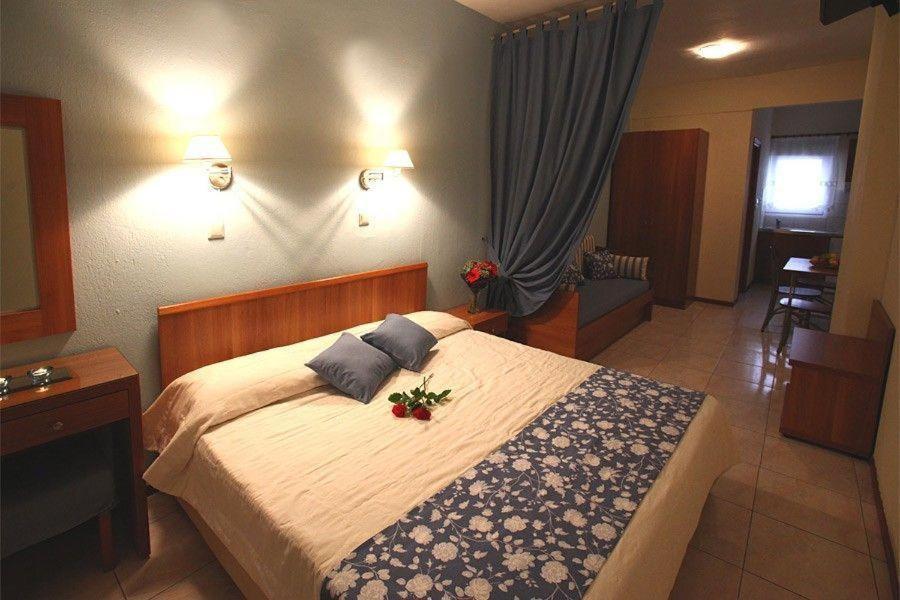 Aparthotel Nikos House Nikiti  Esterno foto