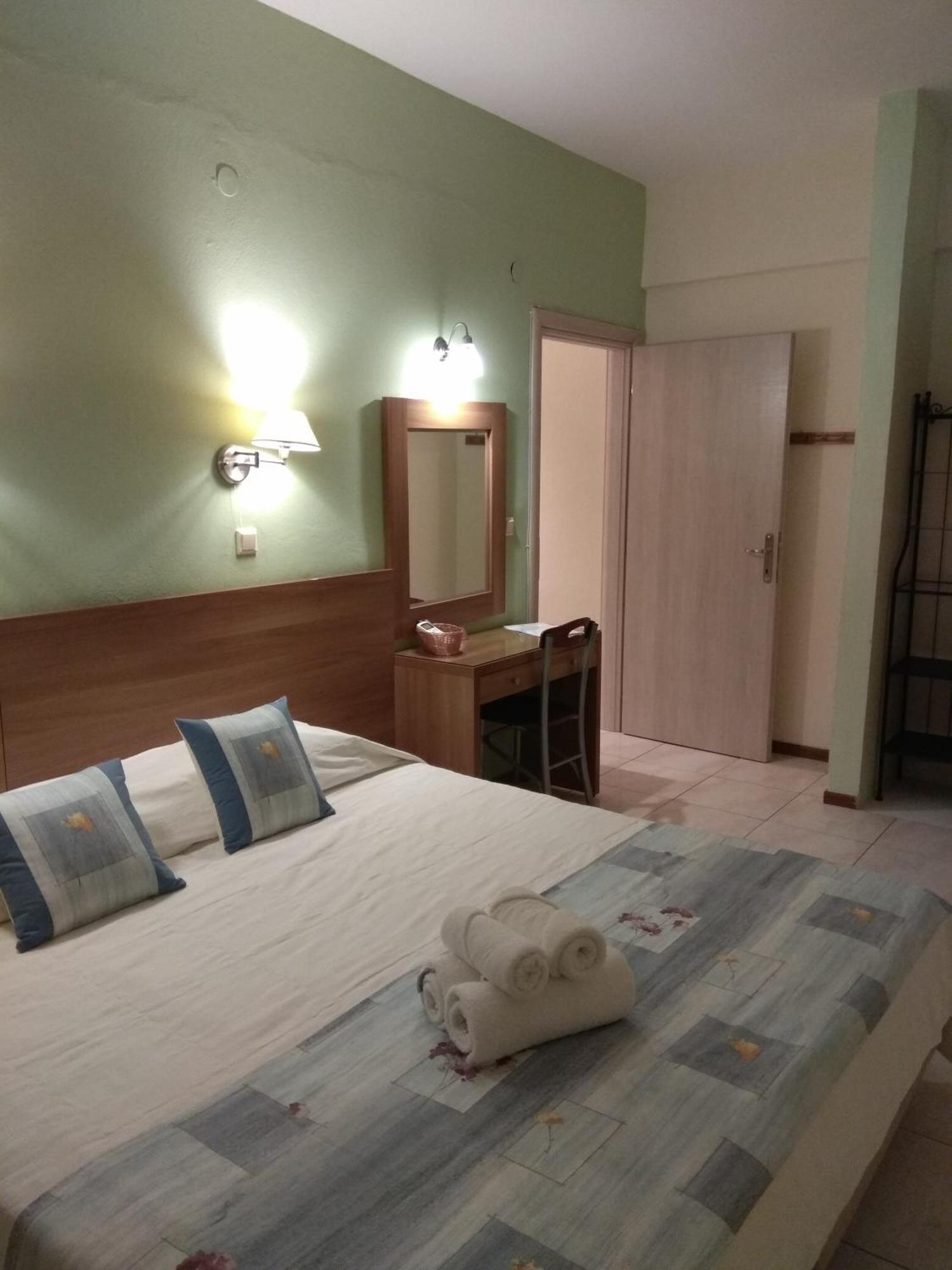 Aparthotel Nikos House Nikiti  Esterno foto